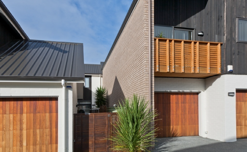 View through to the private outdoor courtyard from the rear lane.