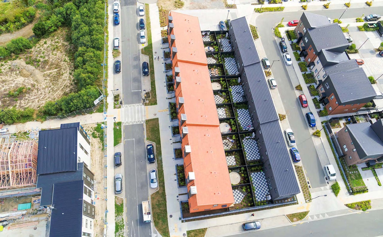 Aerial view of both blocks, the yard areas are more visible from this angle.