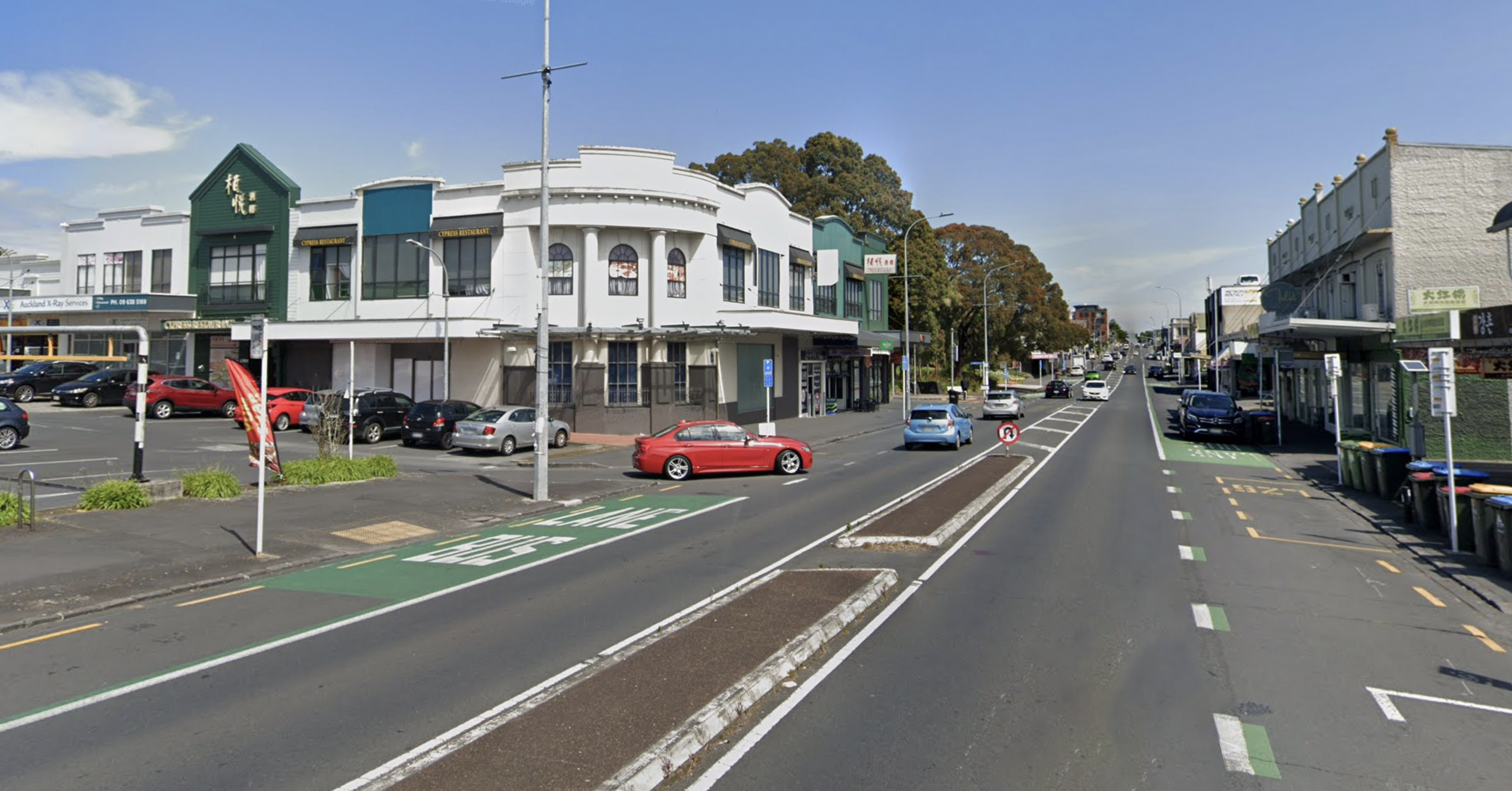 Regional Arterial Road and local businesses on Dominion Rd.