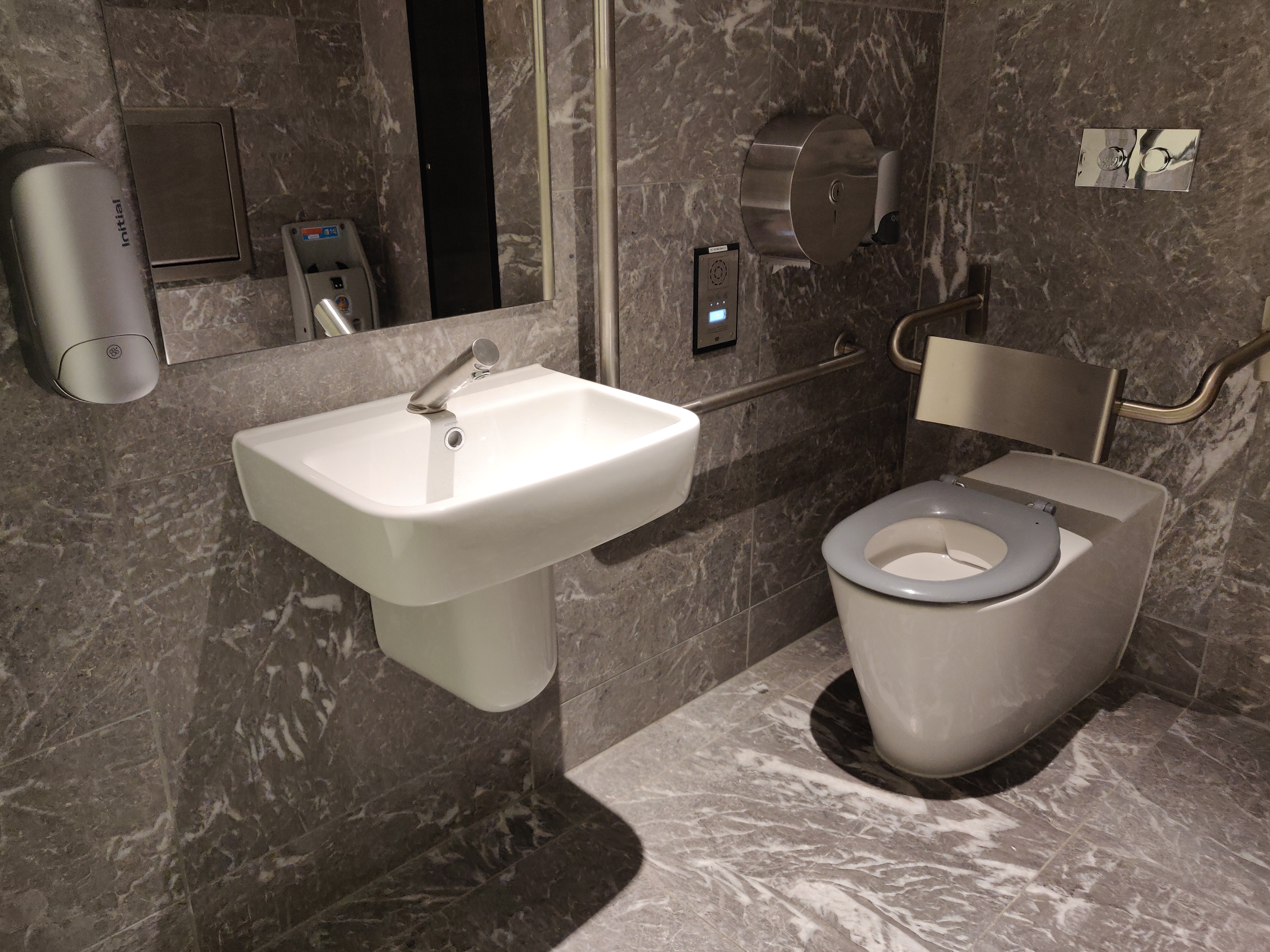 Accessible toilet Westfield